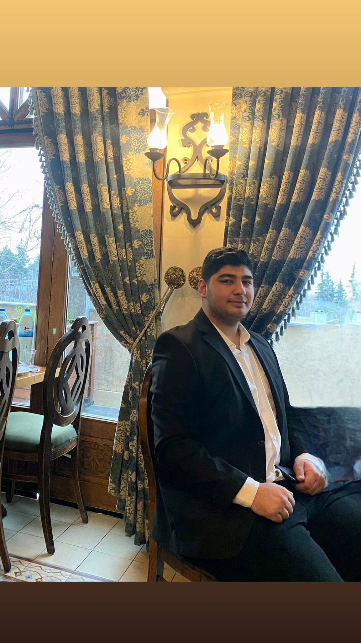 Nurullah Kartal takım elbise - profesyonel iş görüşmesi - muhasebe lojistik yönetici